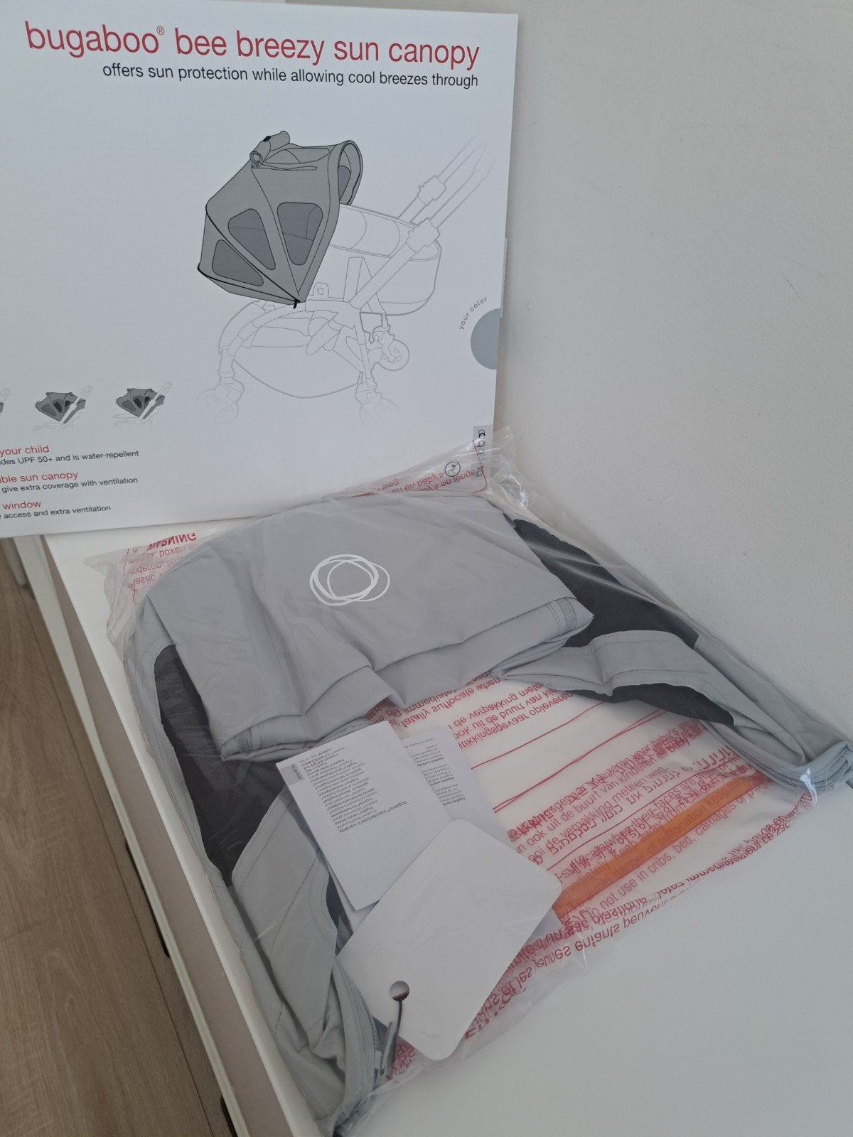 NIEUW. Bugaboo Bee  breezy zonnekap - Misty grey, Ophalen of Verzenden, Nieuw, Zonnekap