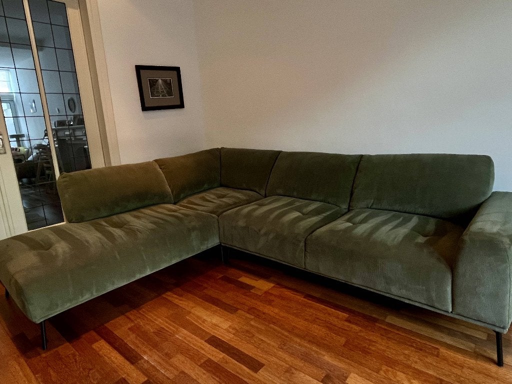 Like New Corner Sofa and Matching Cushions, Ophalen, Gebruikt