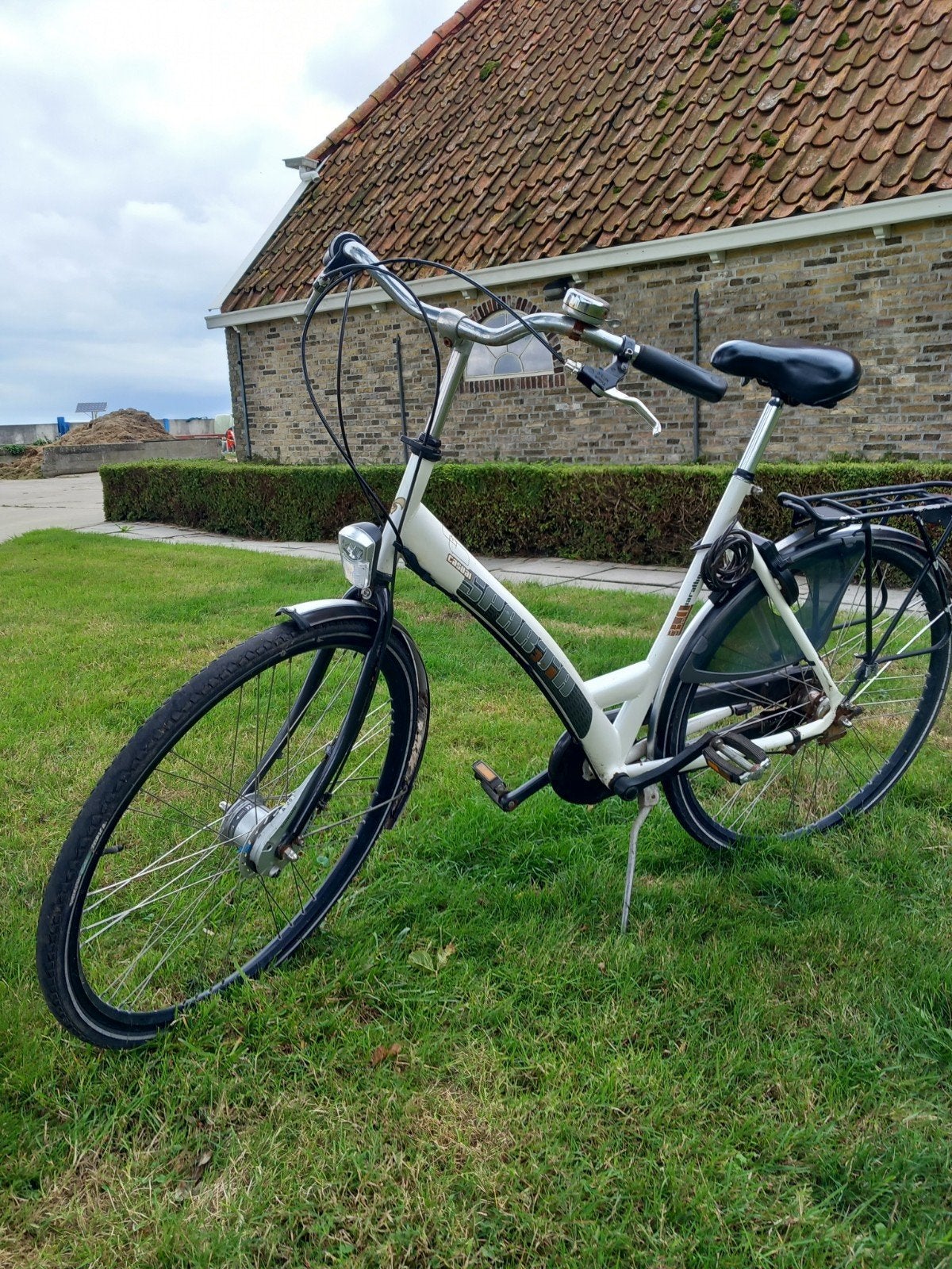 Mooie witte Sparta Marathon 3.0 damesfiets 26 inch, Ophalen, Sparta, Gebruikt, Versnellingen