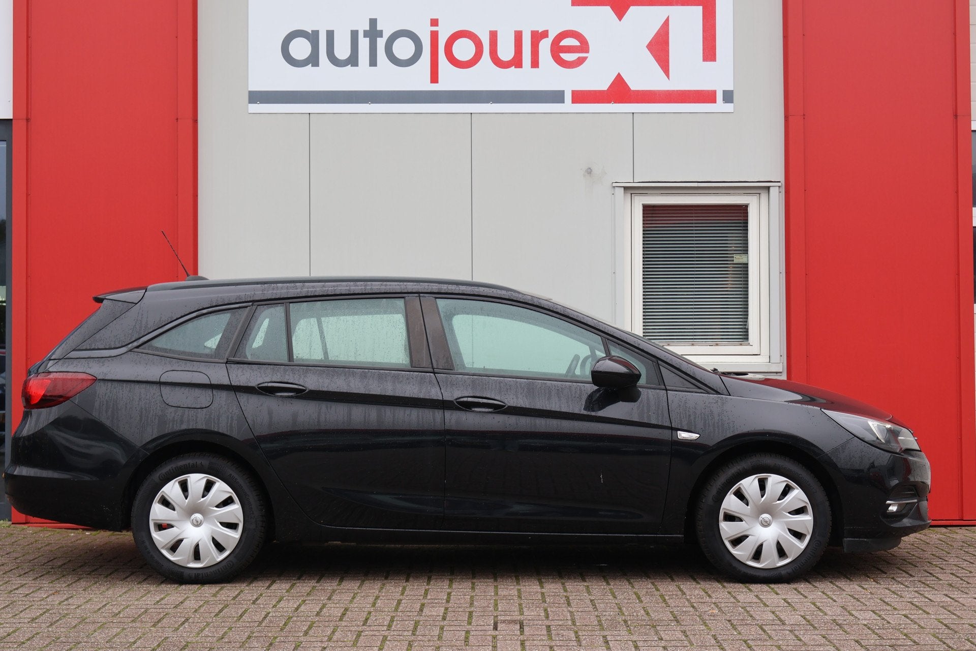 Opel Astra Sports Tourer 1.5 CDTI Business Executive, Stof, Gebruikt, Origineel Nederlands, 140 €/maand