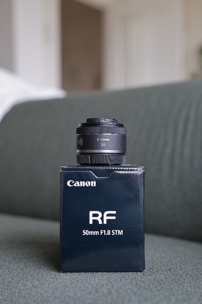 Canon RF 50mm f1.8 STM lens - NIEUW!, Audio, Tv en Foto, Fotografie | Lenzen en Objectieven, Ophalen, Canon, Nieuw, Standaardlens