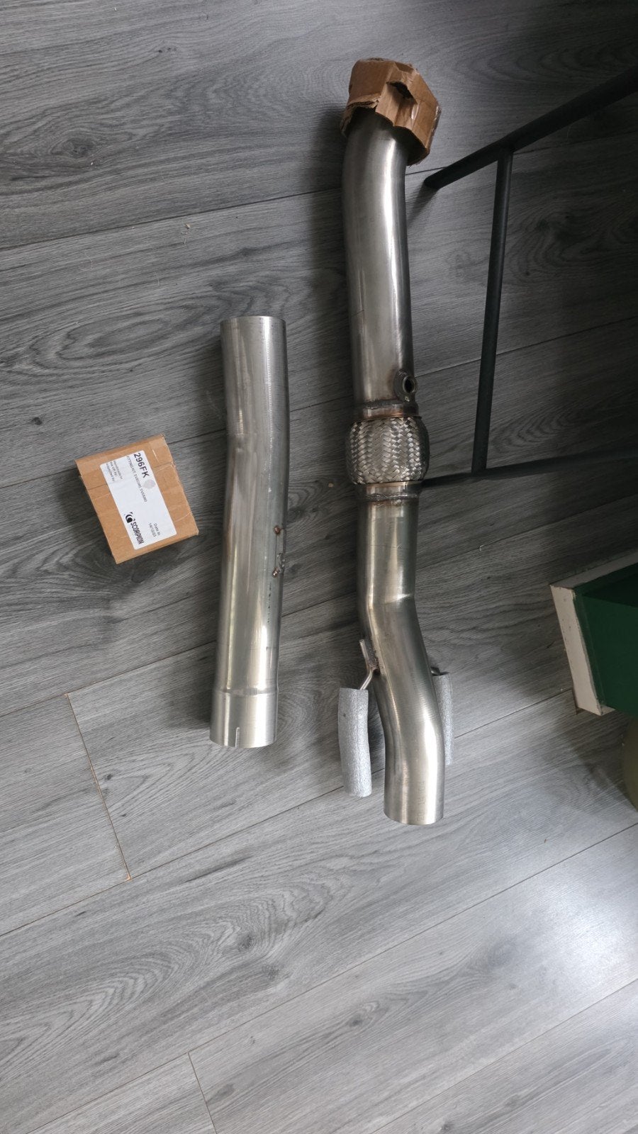 schorpioen Downpipe, Ophalen, Nieuw
