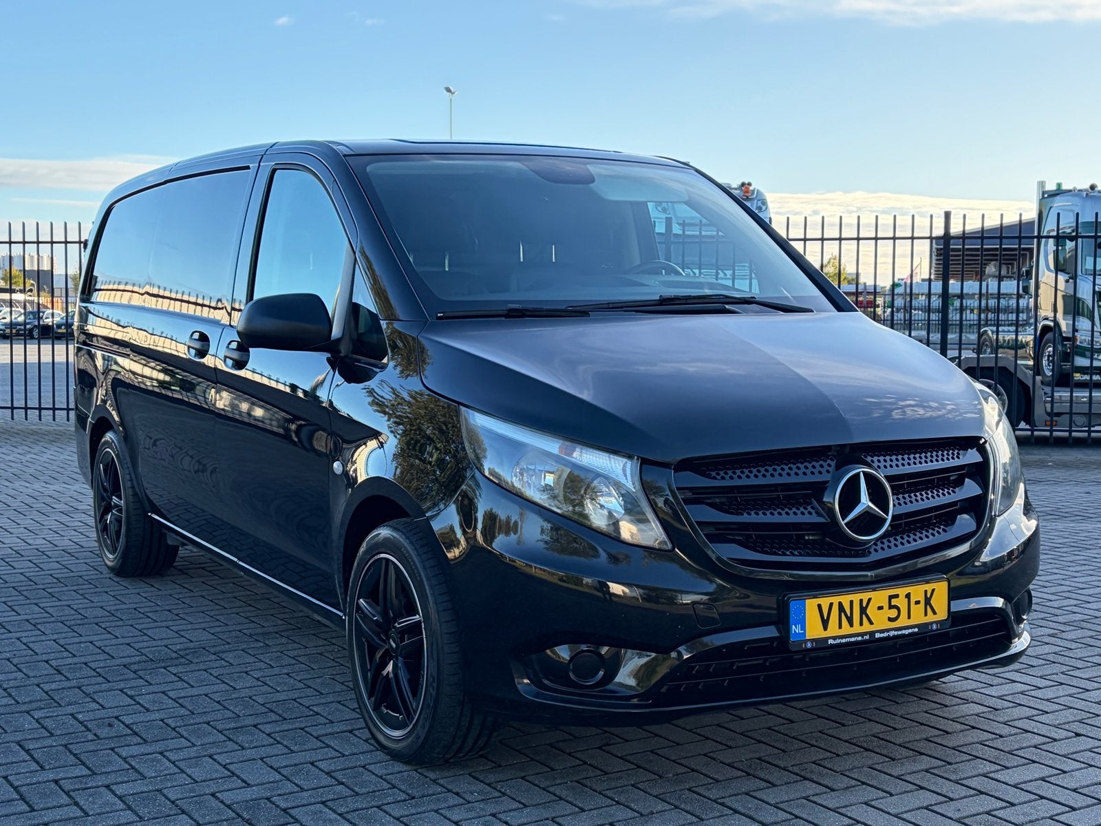 Mercedes-Benz Vito GB 116CDI K 163pk 320/2800 2019 Zwart, Auto's, Automaat, Dealer onderhouden, 4 cilinders, Elektrische ramen