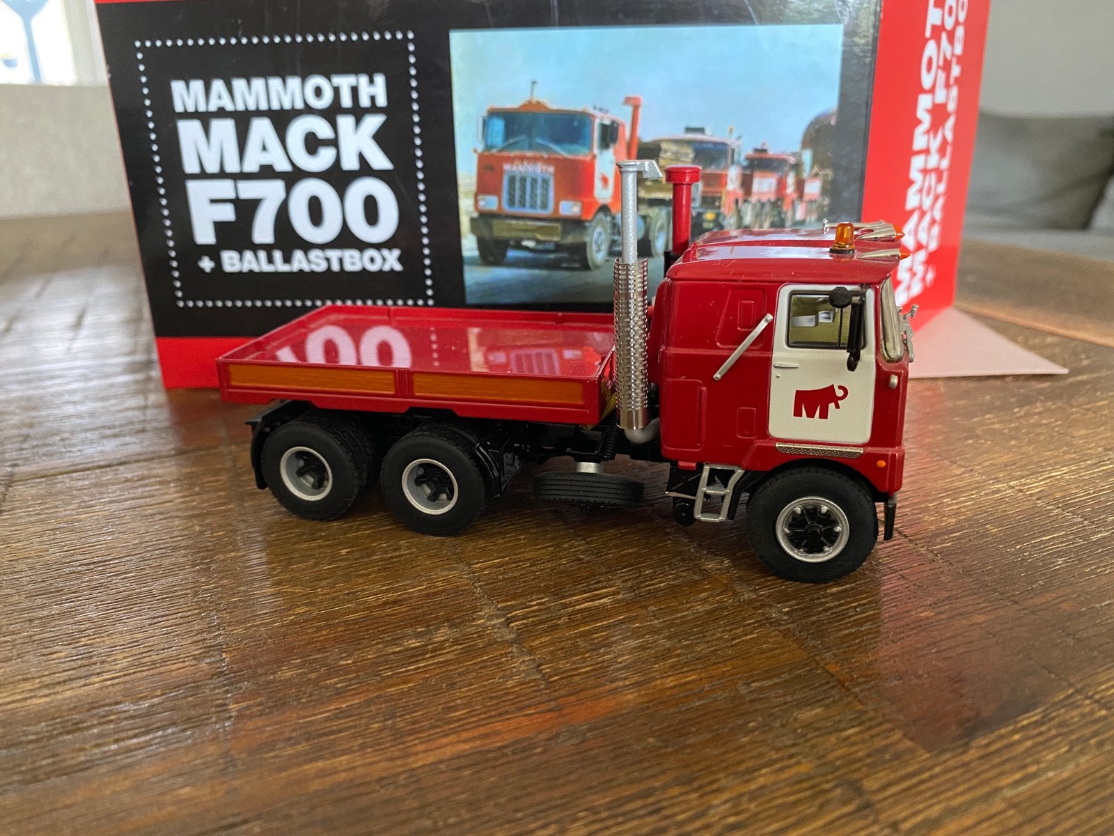 Mack F700 + Ballastbak Mammoet, Hobby en Vrije tijd, Ophalen of Verzenden, Zo goed als nieuw, Bus of Vrachtwagen, Wsi