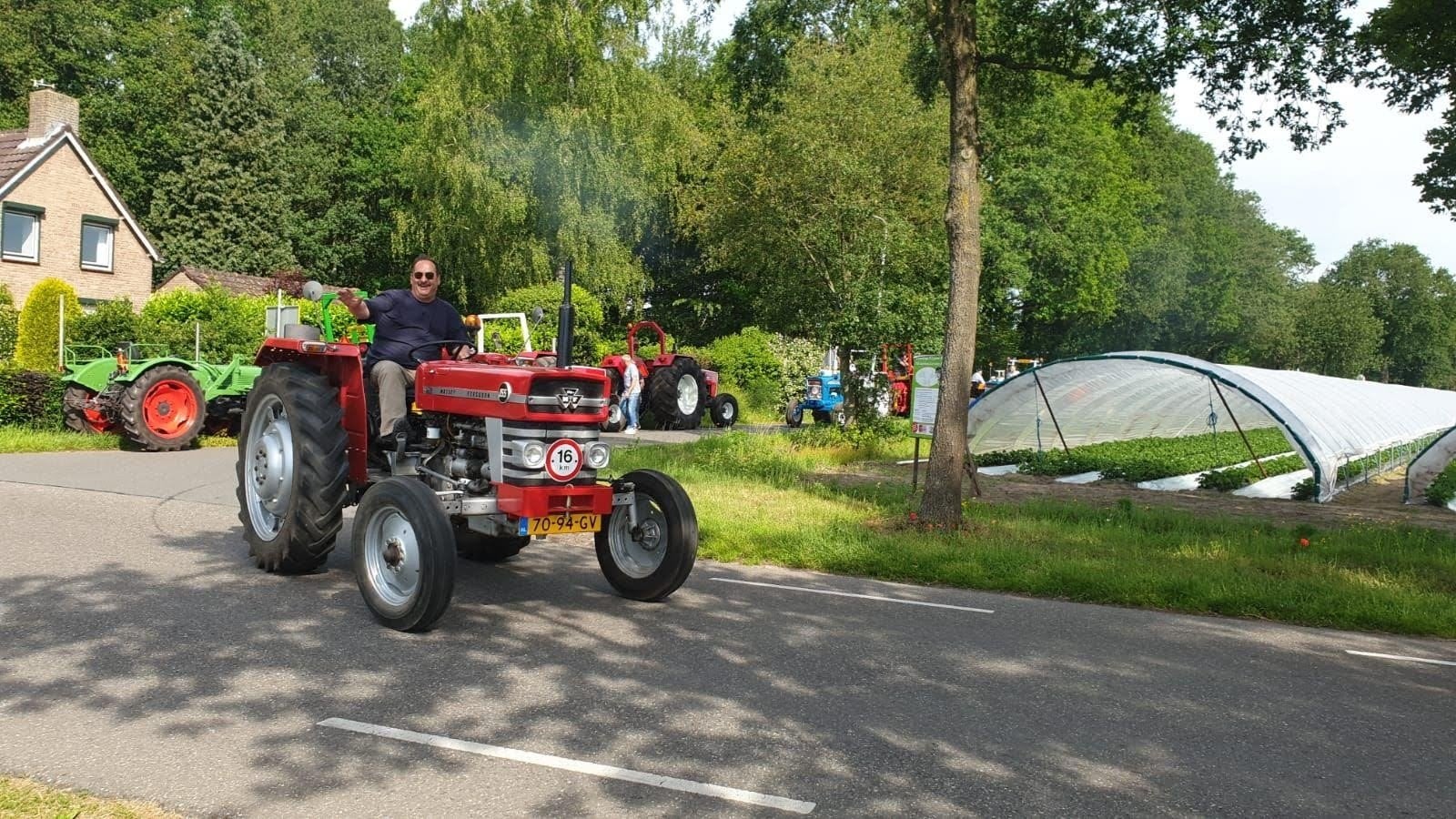 Massey Ferguson MF155 tractor in goede staat, bouwjaar 1975, Zakelijke goederen, Agrarisch | Tractoren, Ophalen, Massey Ferguson