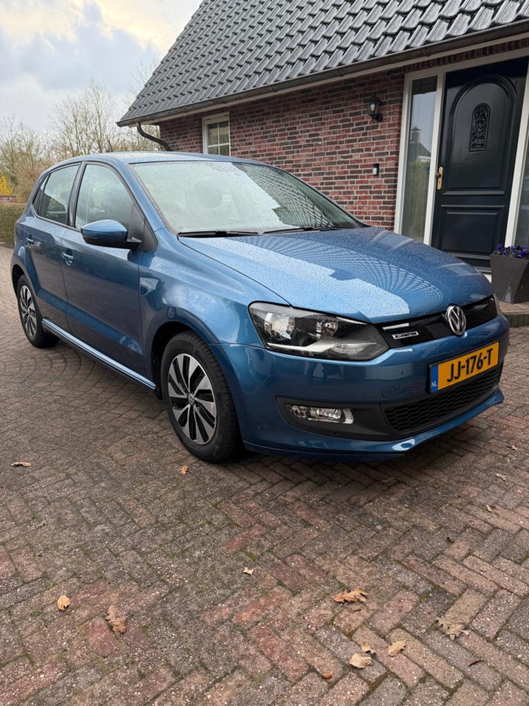 Volkswagen Polo 1.0 TSI 70KW DSG 2016 incl Trekhaak, Stof, 40 €/maand, Zwart, 95 pk