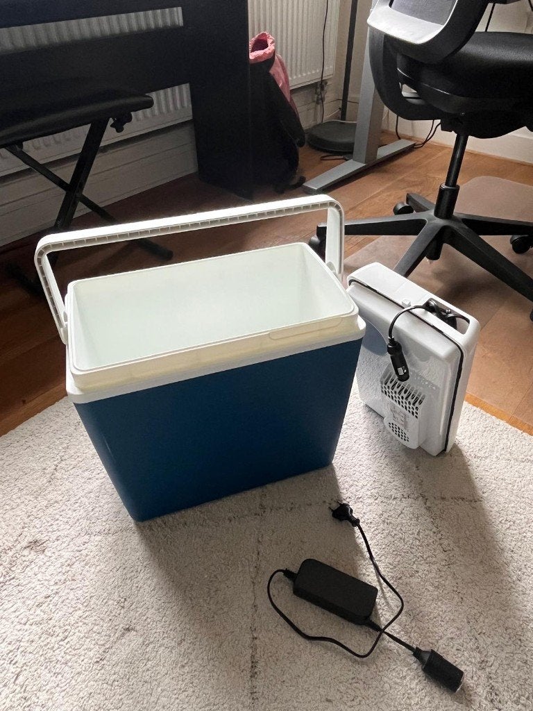 Mobicool Mirabelle MM24 DC Koelbox (24L) + AC/DC Adapter, Ophalen, Zo goed als nieuw, Koelbox, Elektrisch