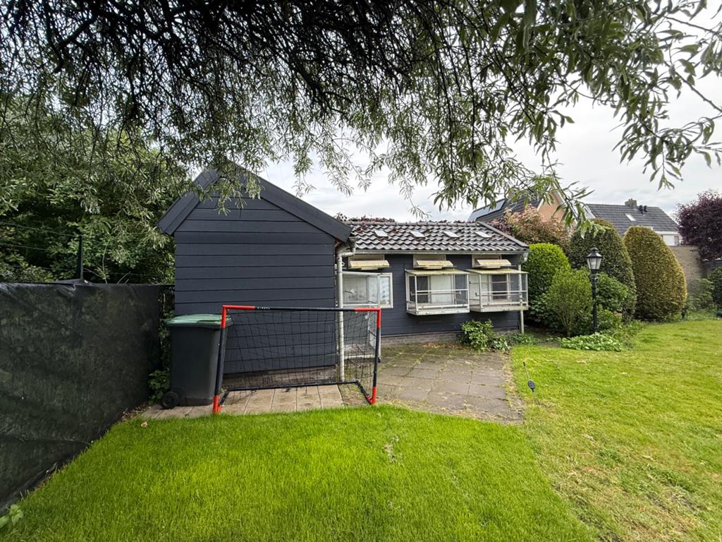 Ruime duiventil, Ophalen, Hout, Vogelkooi