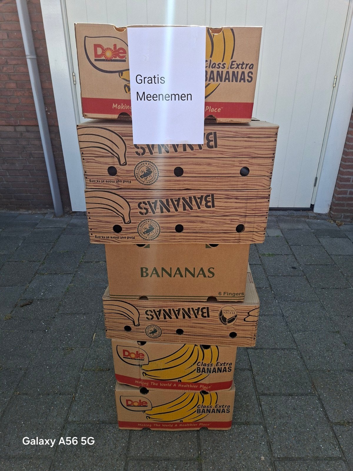 Bananendozen gratis afhalen, Ophalen, Zo goed als nieuw, Doos, 35 tot 50 cm