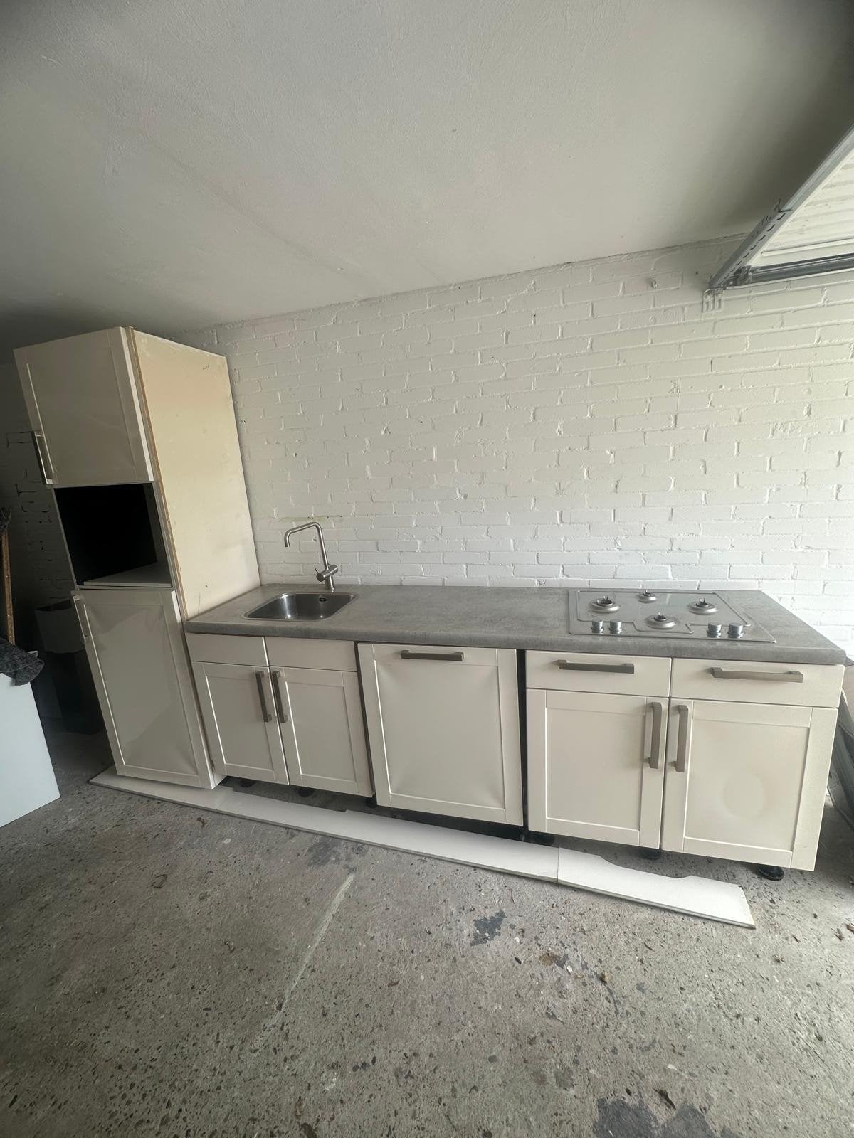 Complete keuken met apparatuur - 300 cm breed