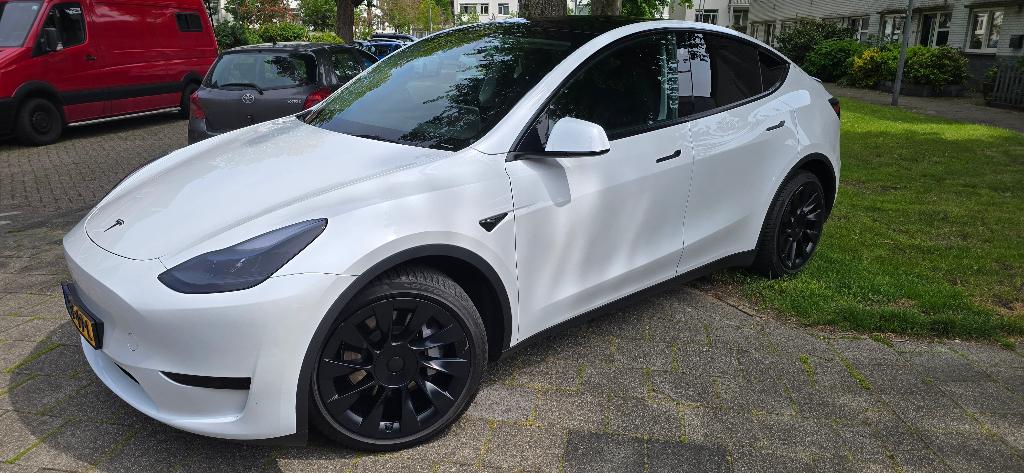 Tesla Model Y RWD LFP | 2022 | 66k km | SOH 92.2% | BTW Auto, Auto's, Tesla, Automaat, Achterwielaandrijving, Zwart, Wit