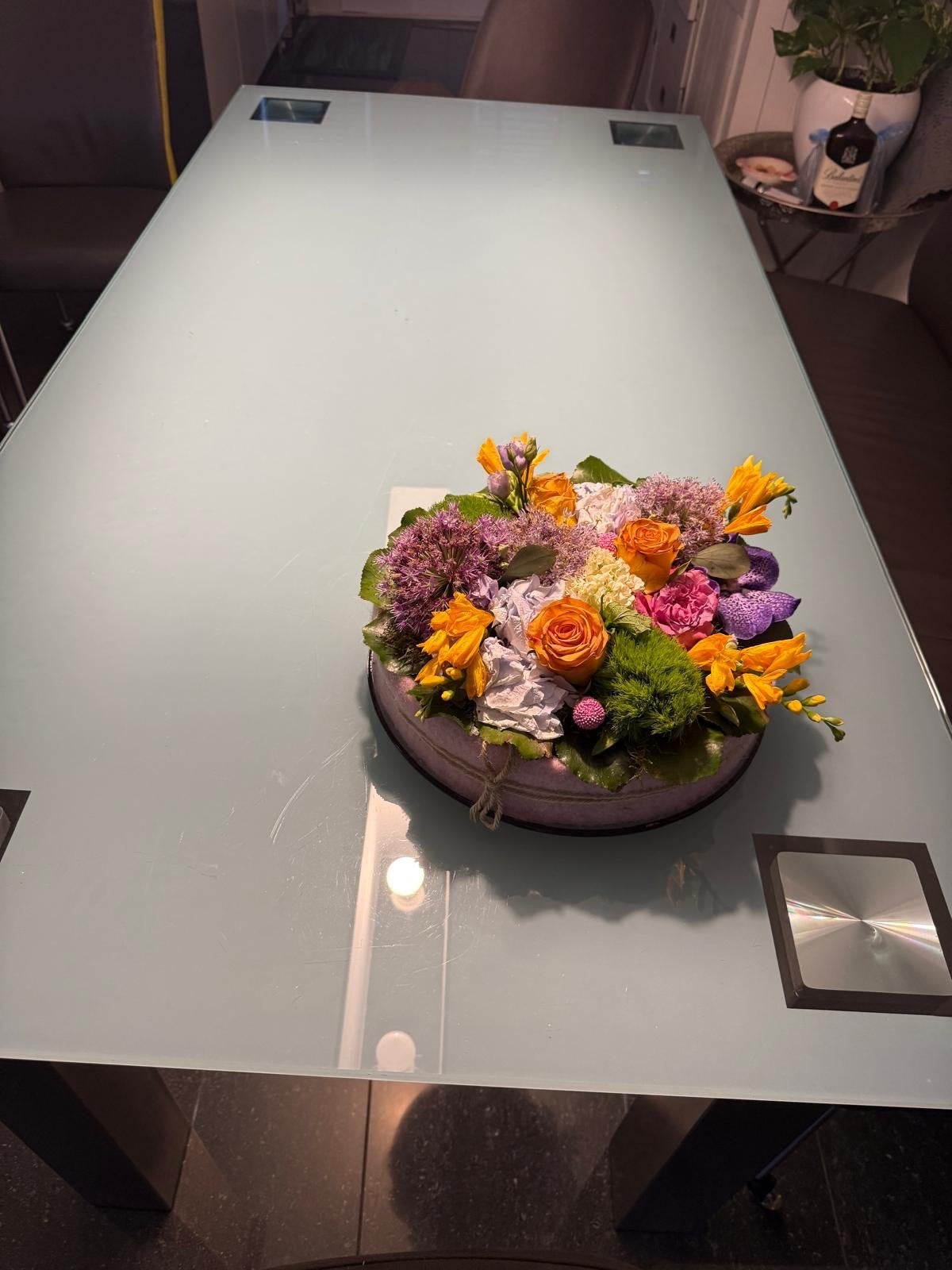 Gratis af te halen: Mooie nette eettafel van de IJerkamp, Ophalen, Gebruikt, 100 tot 150 cm, Vier personen