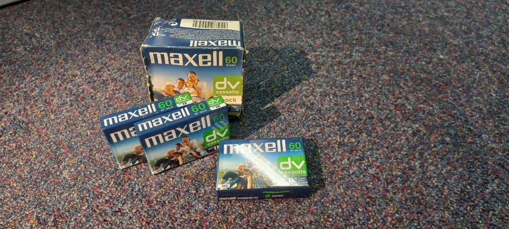 3 stuks mini digitale videocassette van Maxell 60 minuten, 2 t/m 25 bandjes, Overige genres, Ophalen of Verzenden, Nieuw in verpakking
