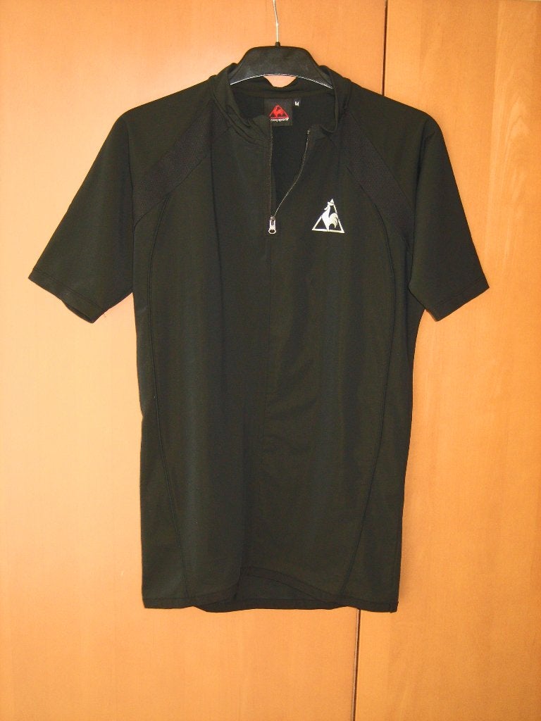 Mooi zwart wielrenner-shirt van Le Coq Sportif, M snazzeys, Zo goed als nieuw, Hardlopen of Fietsen, Verzenden, Maat 48/50 (M)
