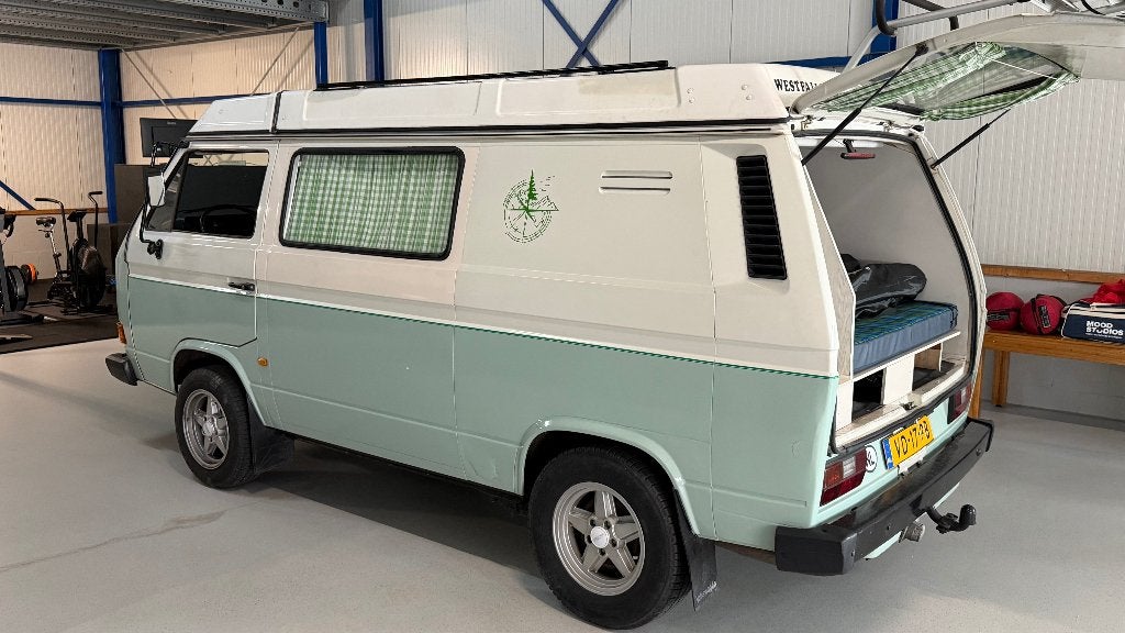 Volkswagen Westfalia Camperbus T3 1989 met nieuwe bekleding, Caravans en Kamperen, Campers, Reservewiel, Volkswagen, Particulier