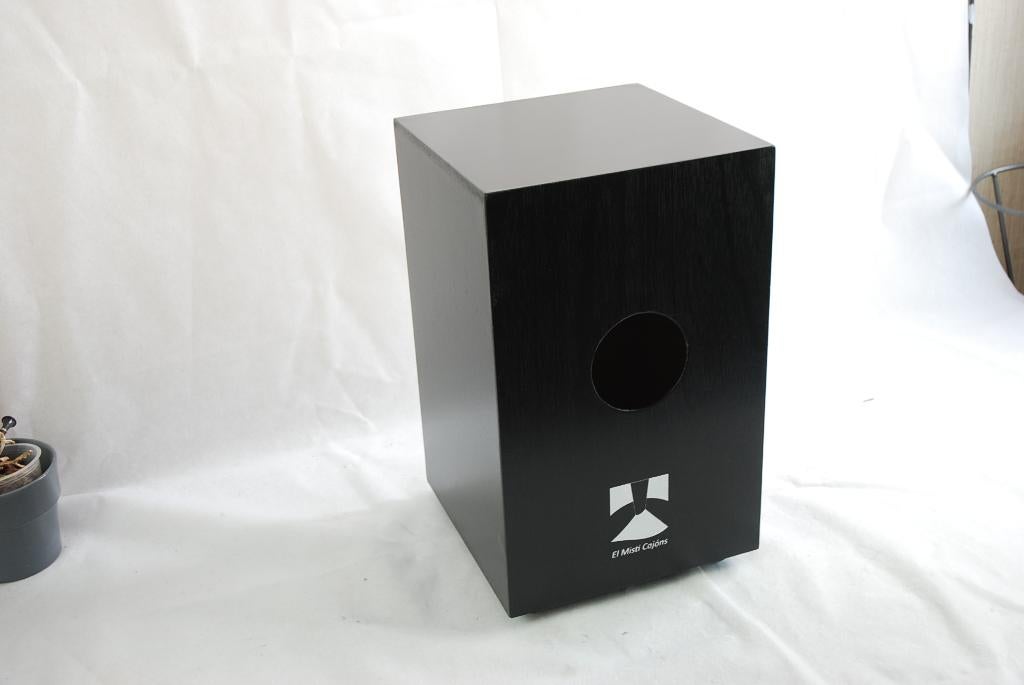 El Misti Peruaanse Cajon zonder snaren 46x29x29cm <24241555>, Gebruikt, El Misti, ., Drums of Percussie