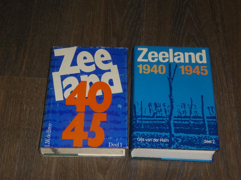 Zeeland 1940 - 1945 (Deel 1 en 2)-de Bree/van der Ham, Boeken, Tweede Wereldoorlog, Verzenden, Diverse auteurs, Zo goed als nieuw