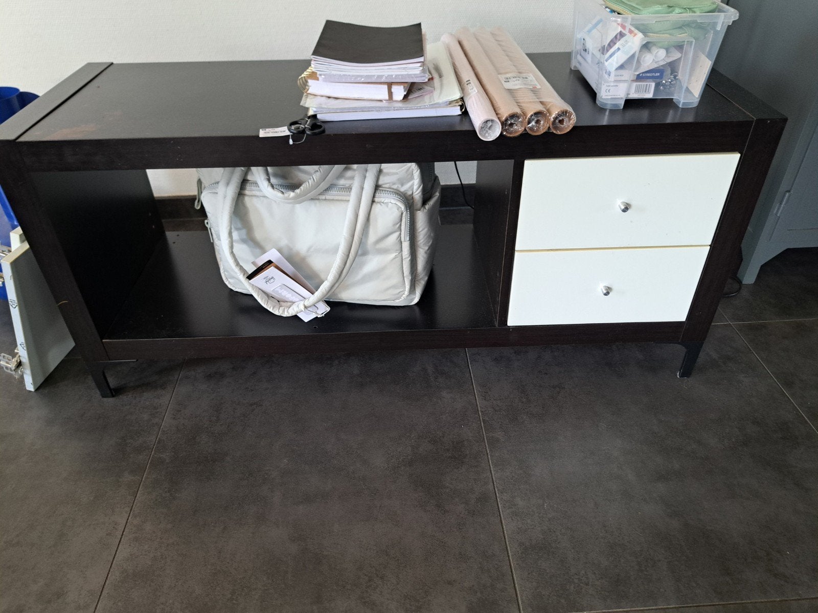 Ikea donkerbruin bureau met lades en opbergruimte, Ophalen, Gebruikt