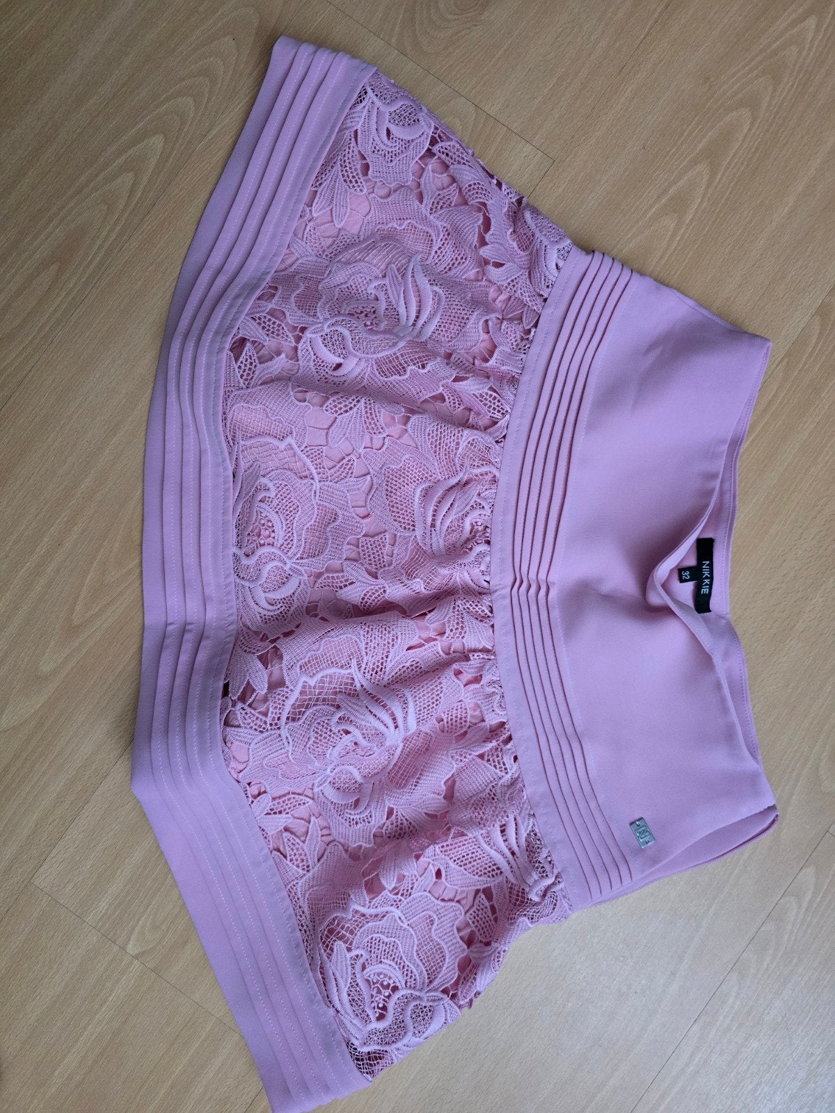 Nikkie set, rose, rokje maat 32 blouse maat 34 1x gedragen, Ophalen of Verzenden, Zo goed als nieuw, Roze, Maat 34 (XS) of kleiner