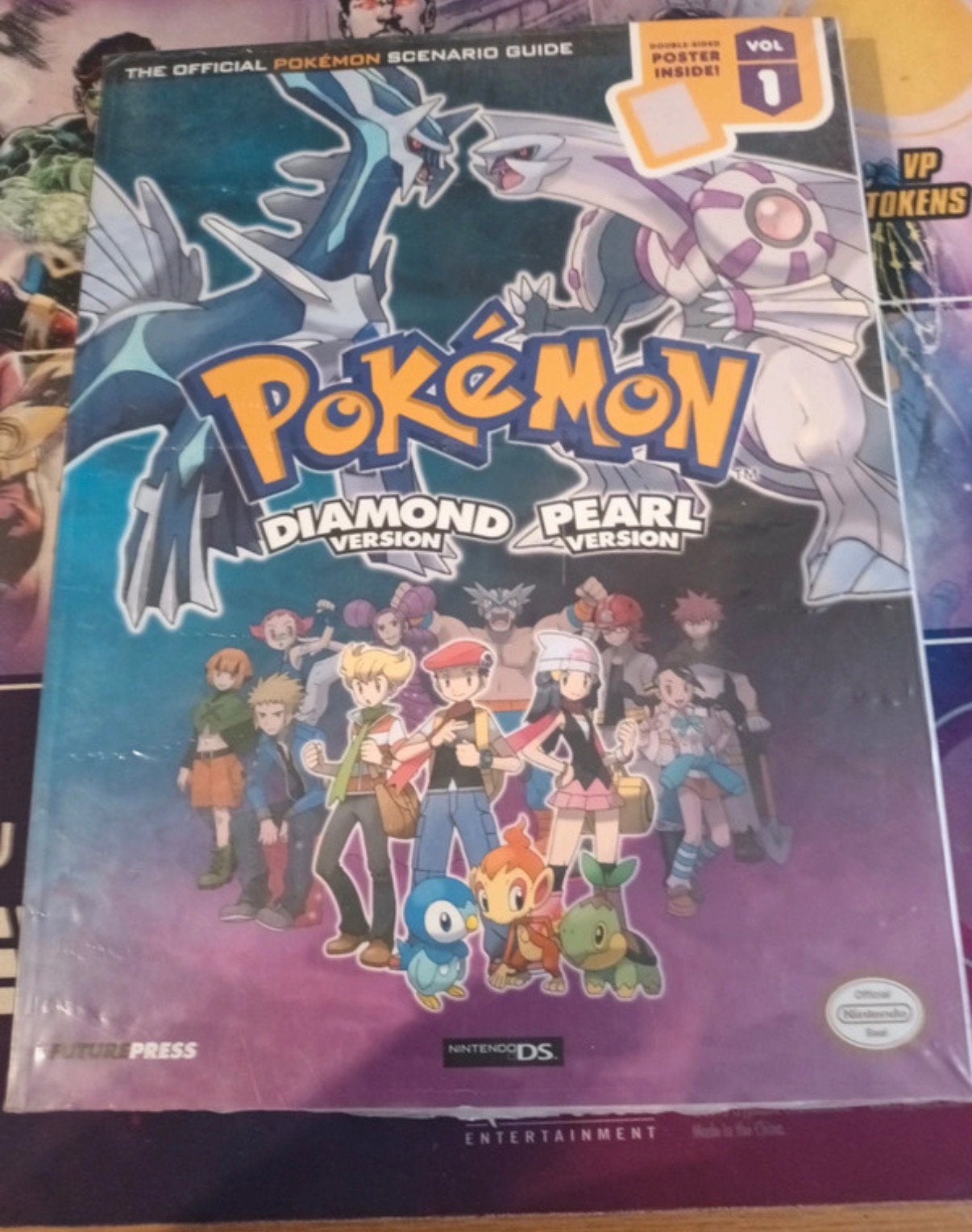 Foto 2 van Pokemon Diamond & Pearl strategy guide sealed
