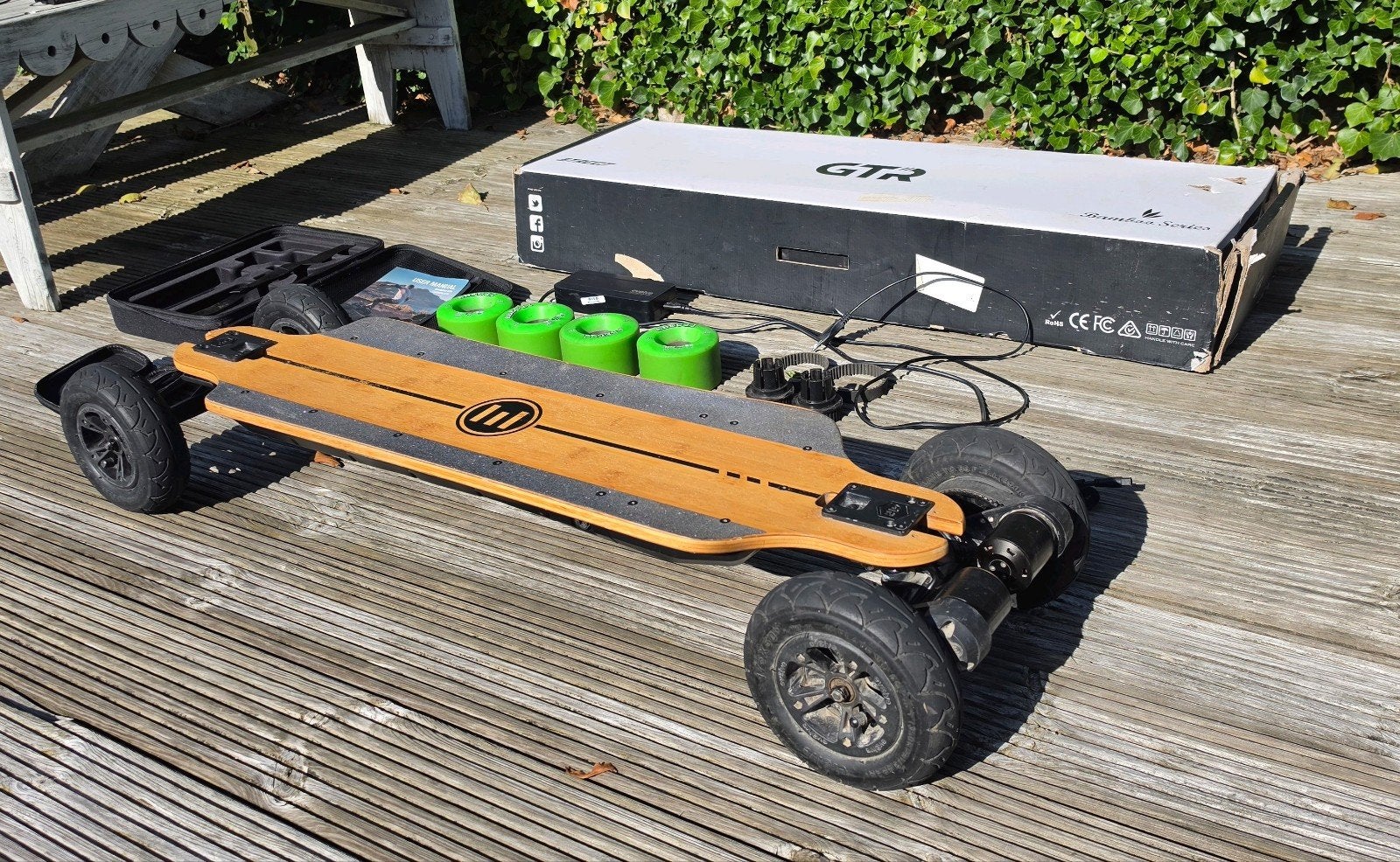 Evolve GTR elektrisch skateboard met 2 sets wielen, Ophalen, Gebruikt, Skateboard, Longboard