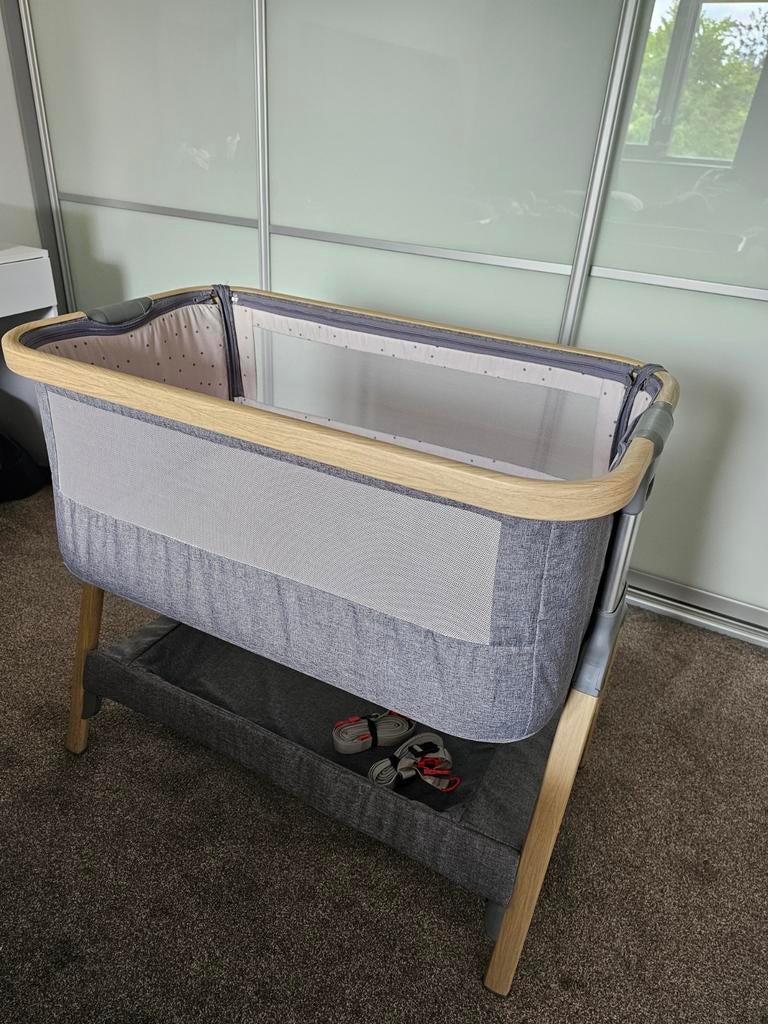 Tutti Bambini CoZee Co-sleeper met matras - Prima staat, Kinderen en Baby's, Babywiegjes en Ledikanten, Gebruikt, Wieg, Ophalen