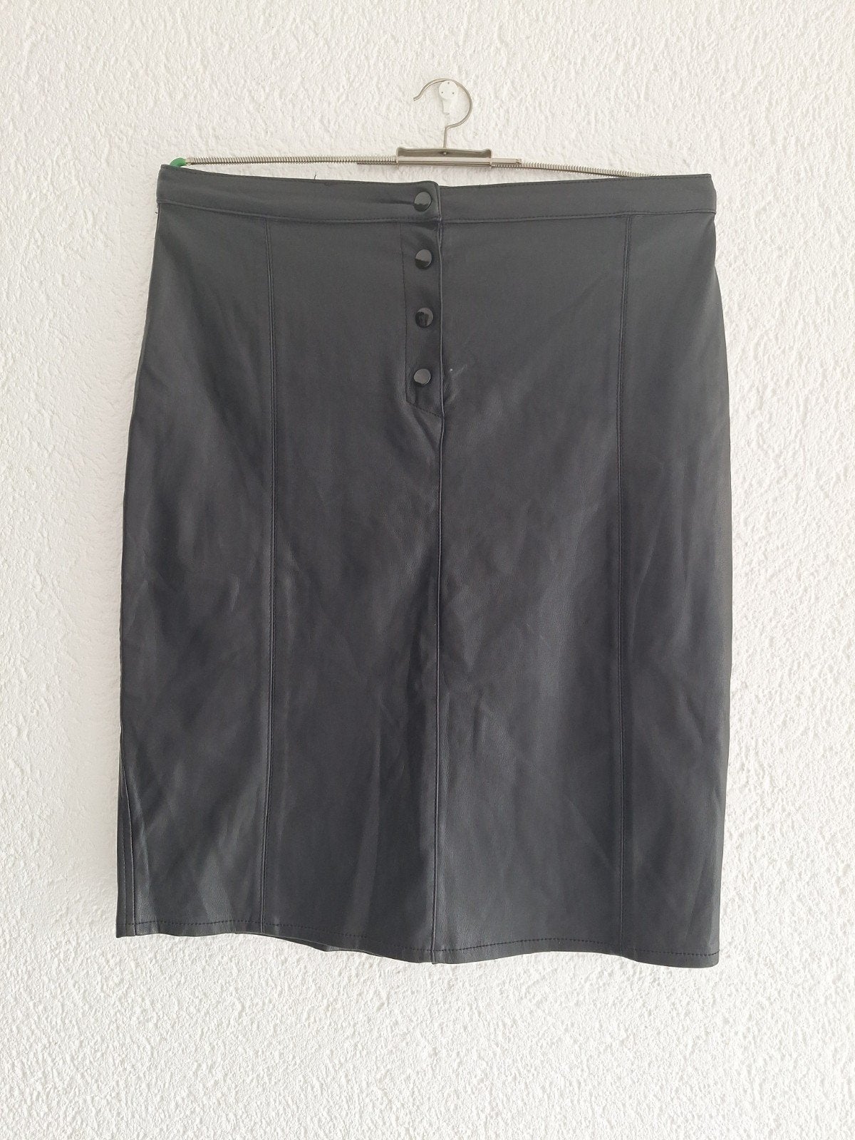 Zwarte Pu leren rok 44, Zwart, Maat 42/44 (L), Ophalen of Verzenden, Zo goed als nieuw