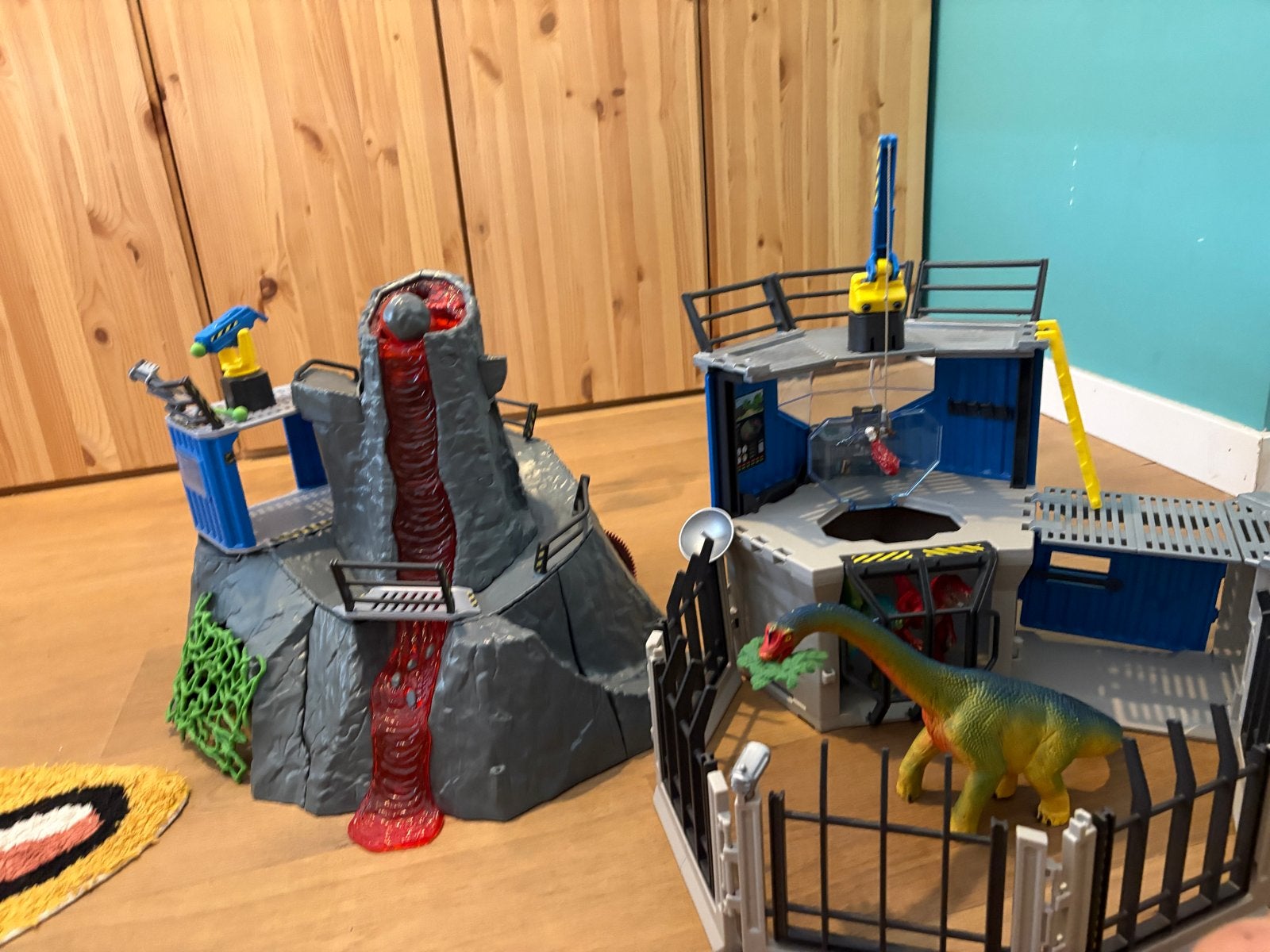 Schleich dino vulkaan en onderzoekstation, Ophalen, Gebruikt, Jongen of Meisje