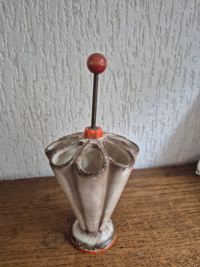 Goebel beeldje - Paraplu, Verzamelen, Ophalen of Verzenden, Gebruikt, Overige typen