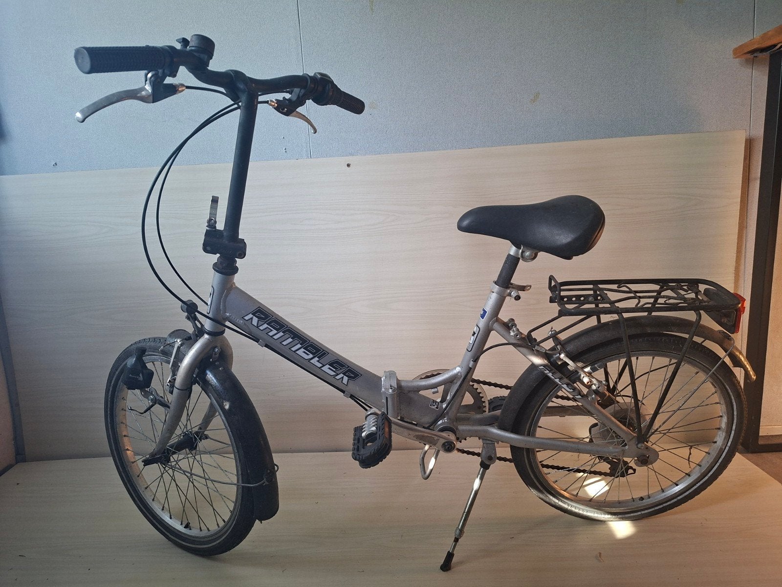 Rambler opvouwbare fiets - Ideaal voor woon-werkverkeer, 20 inch of meer, Gebruikt, Velgrem, Totaal opvouwbaar
