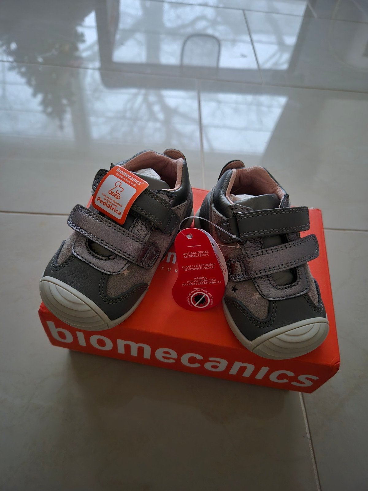Nieuwe Biomecanics babyschoentjes maat 18, Schoentjes, Jongetje of Meisje, Biomecanics, Nieuw