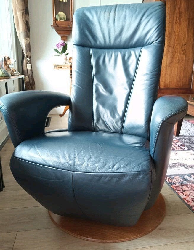 Comfortabele leren relaxfauteuil - Draaibaar, Ophalen, Gebruikt, Modern, Comfort, 75 tot 100 cm