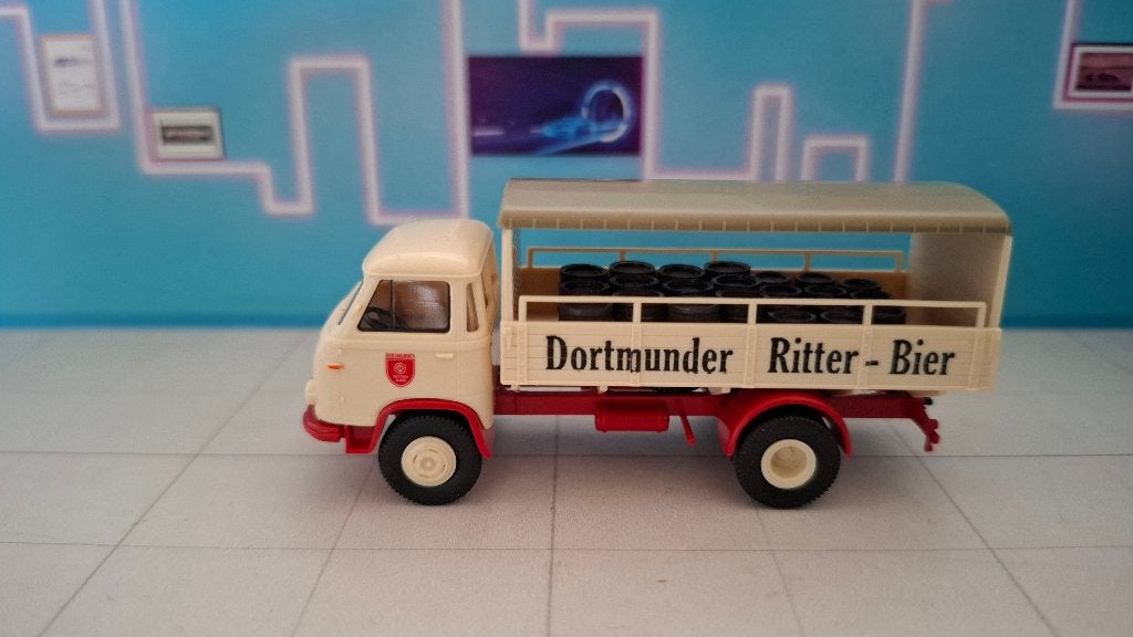 Brekina 1:87 Borgward B 655 bierwagen Dortmunder Ritter-Bier, Ophalen of Verzenden, Gebruikt, Bus of Vrachtwagen, Brekina