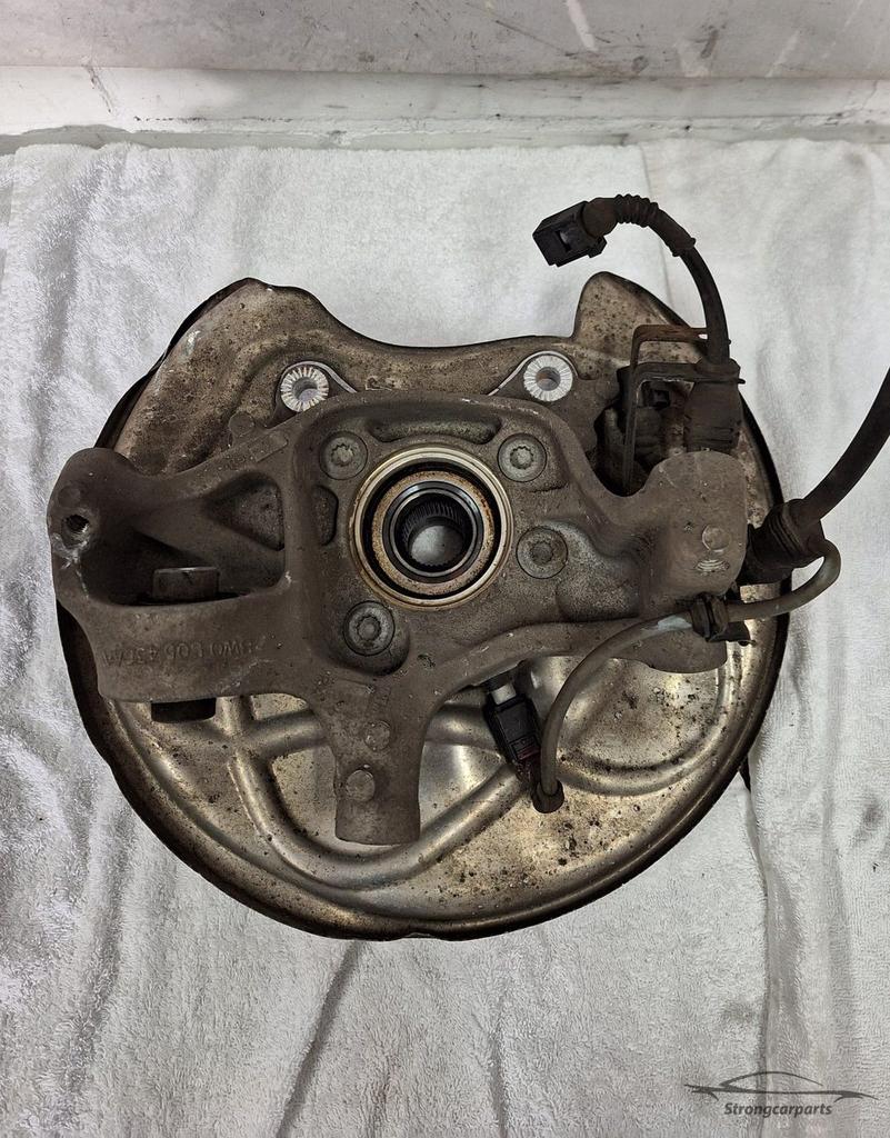 Fusee rechts achter Audi A4 8W 8W0505436AA, Auto-onderdelen, Gebruikt, -, -, -