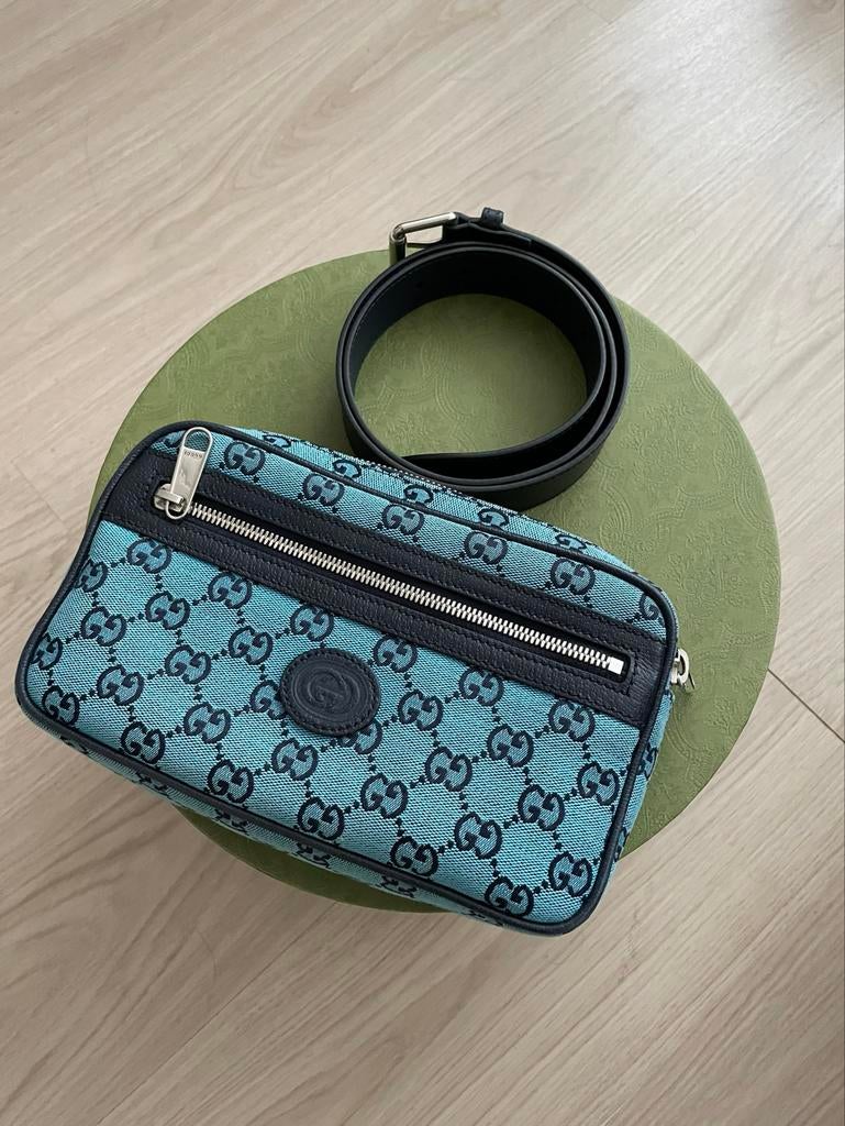 Gucci GG Supreme heuptasje blauw met riem, Sieraden, Tassen en Uiterlijk, Ophalen, Zo goed als nieuw, Blauw