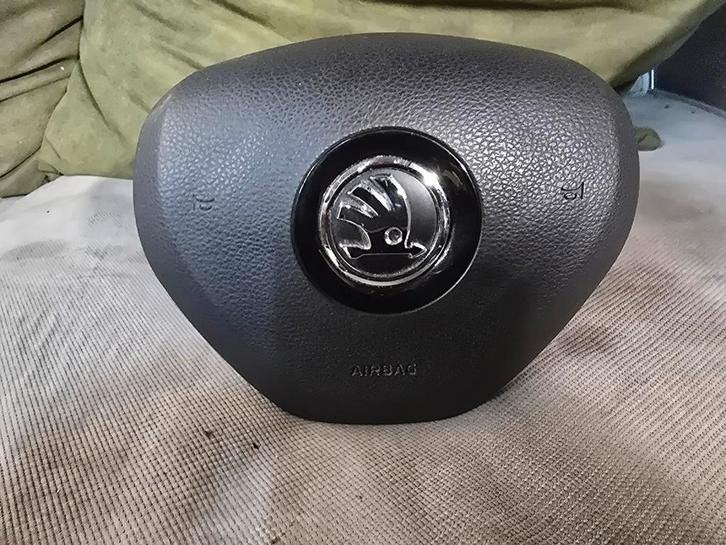 Stuurairbag Skoda Citigo Rapid Superb 2 bj 2008-2015, Gebruikt, Brno, Ophalen of Verzenden, Sidali047@hotmail.com
