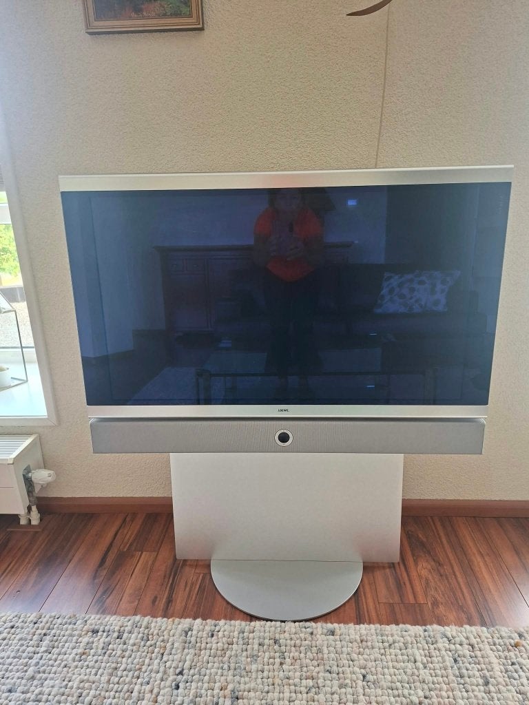Loewe Individual Design TV, Gebruikt, LCD, 80 tot 100 cm, 100 Hz