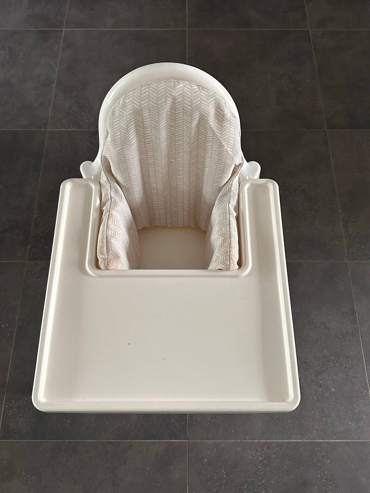 IKEA Antilop kinderstoel met steunkussen, Kinderen en Baby's, Ophalen of Verzenden, Zo goed als nieuw, Overige typen, Aanschuifbaar