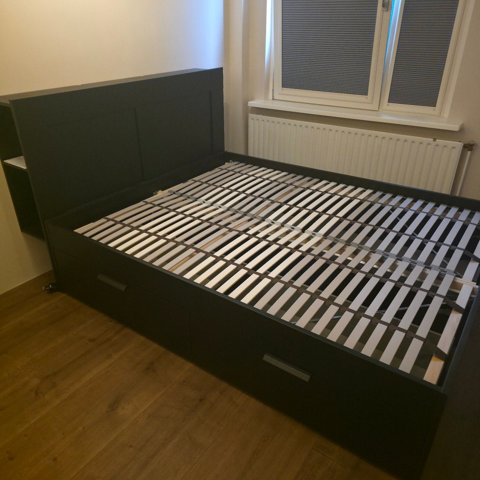 Zo goed als nieuw Brimnes bed 160x200, Ophalen, Zwart, 200 cm, 160 cm