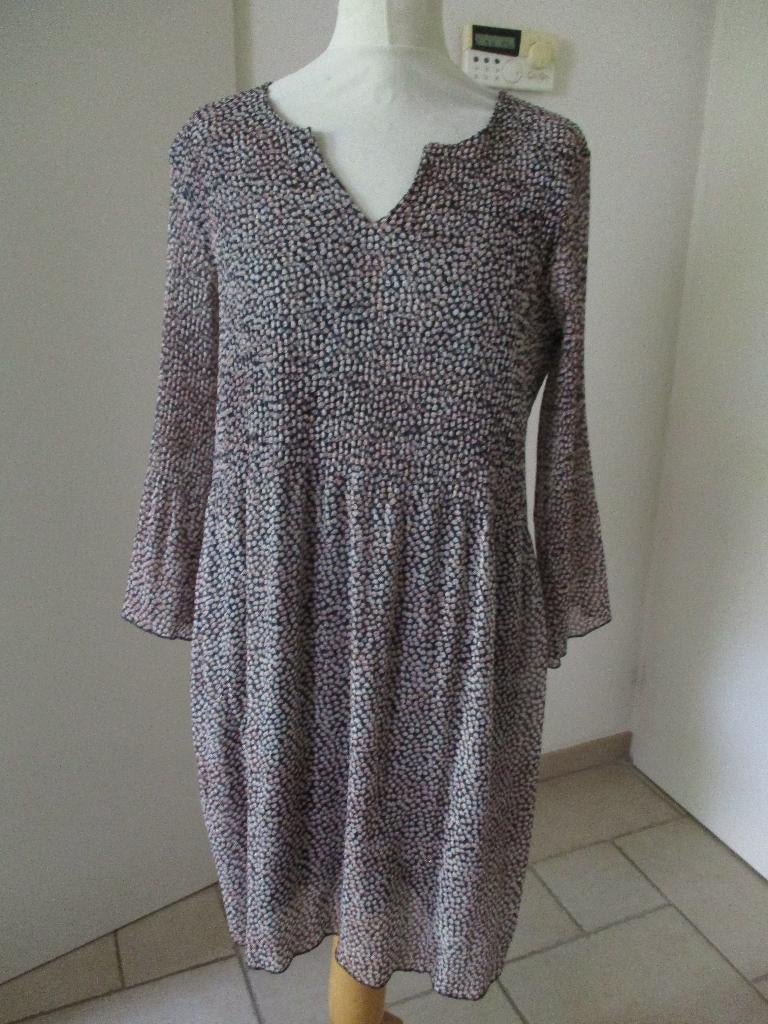 Cassis, size L, Overige kleuren, Maat 42/44 (L), Zo goed als nieuw, Knielengte