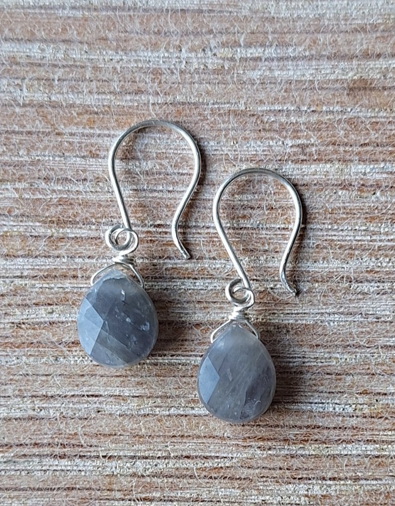 handgemaakte oorbellen echt zilver en ioliet, Hangers, Nieuw, Ophalen of Verzenden, Zilver