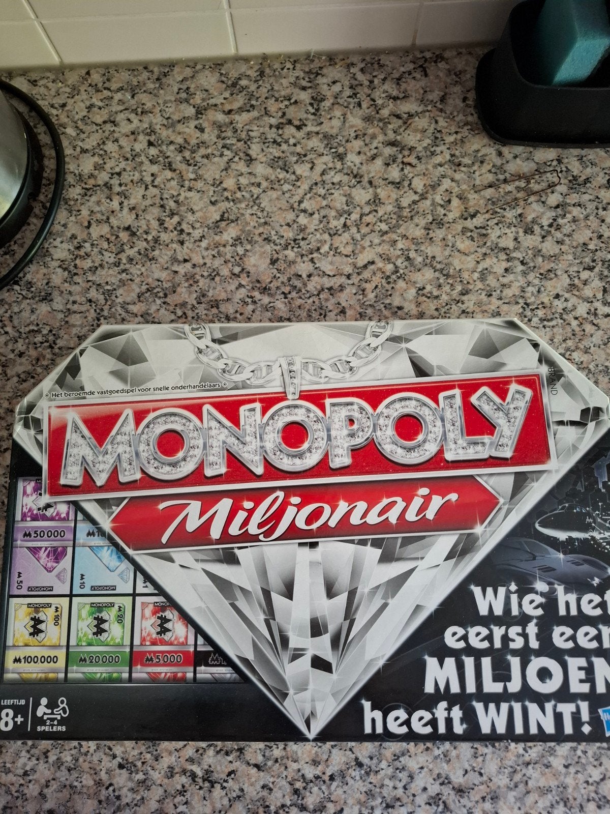monopoly miljonair, Drie of vier spelers, Ophalen of Verzenden, Zo goed als nieuw