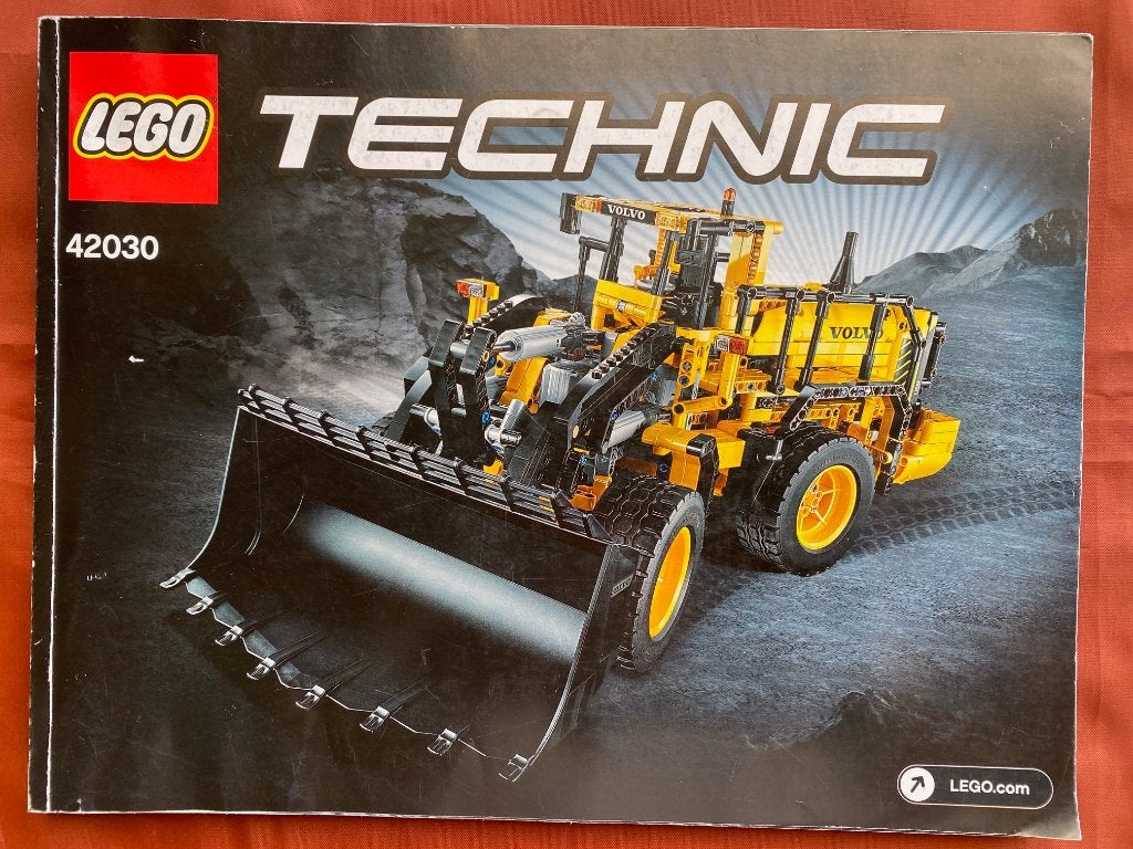 Lego 42030 Volvo L350F Wheel Loader 190,-, Ophalen, Minecraft, Lego, Zo goed als nieuw