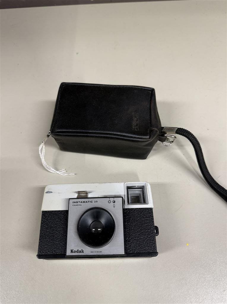 Vintage camera - kodak instamatic 25 camera, Ophalen of Verzenden, Gebruikt, Spiegelreflex, Canon