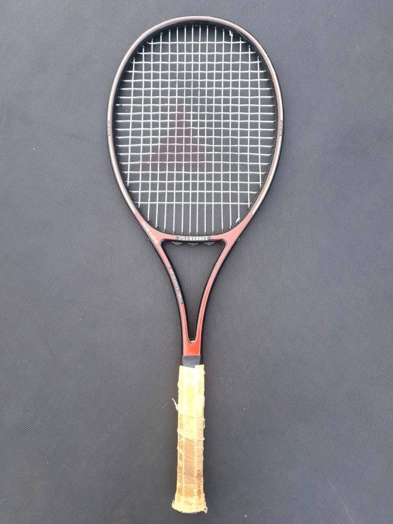Tennisracket Pro Kennex inclusief hoes, Sport en Fitness, Tennis, Ophalen of Verzenden, Zo goed als nieuw, Racket, L2