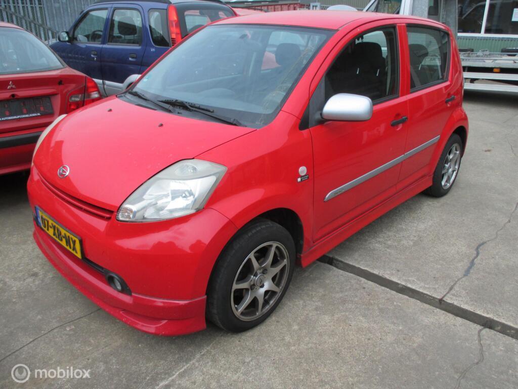 Onderdelen Daihatsu Sirion 2 1.0-12V Trend 2007, Daihatsu, Gebruikt, Daihatsu
