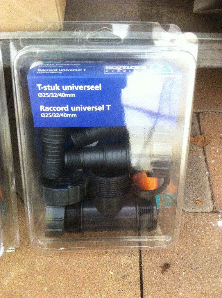 2 x Hozelock t-stuk universele set doorsnee 25 / 32 /40 mm, Ophalen of Verzenden, Gebruikt