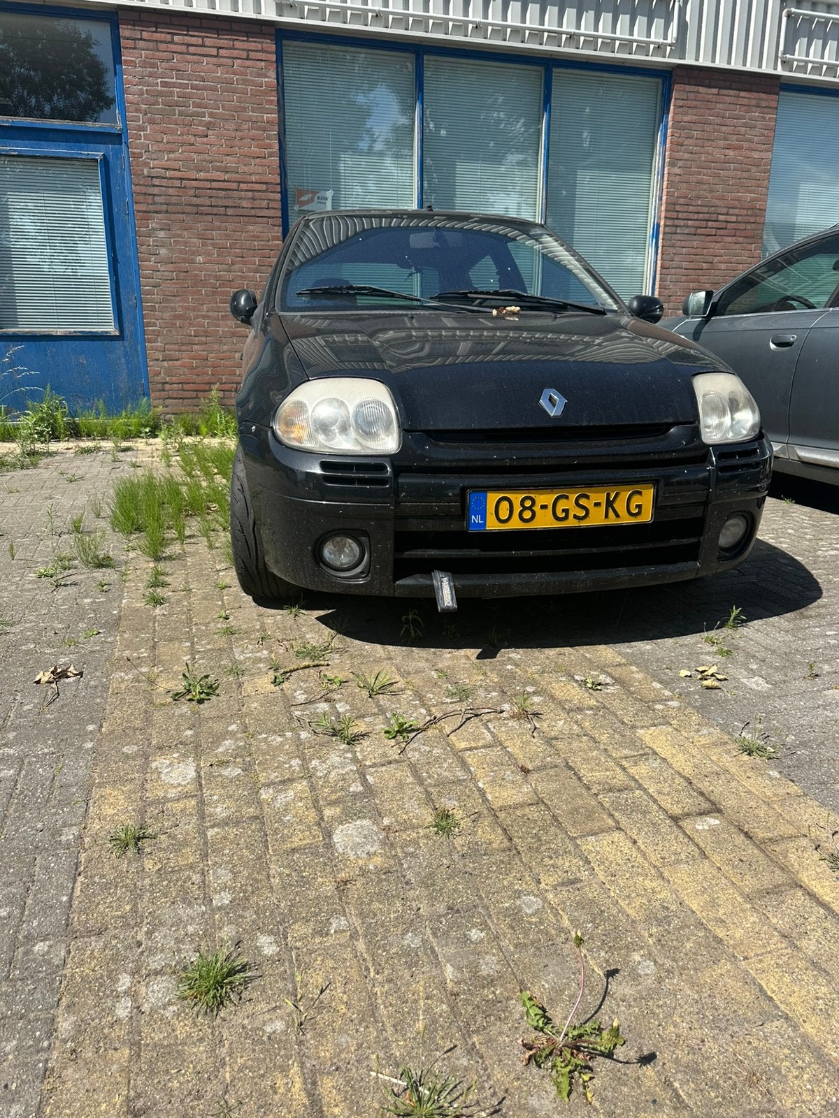 Renault Clio 2.0 16V Sport Euro 2000 2001 Zwart, 1998 cc, 40 €/maand, 4 cilinders, Zwart