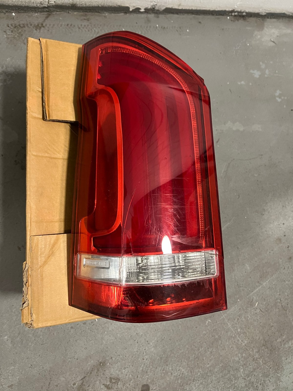 Mercedes-Benz Vito W447 Achterlicht Rechts (Gebruikt), Auto diversen, Ophalen of Verzenden, Gebruikt