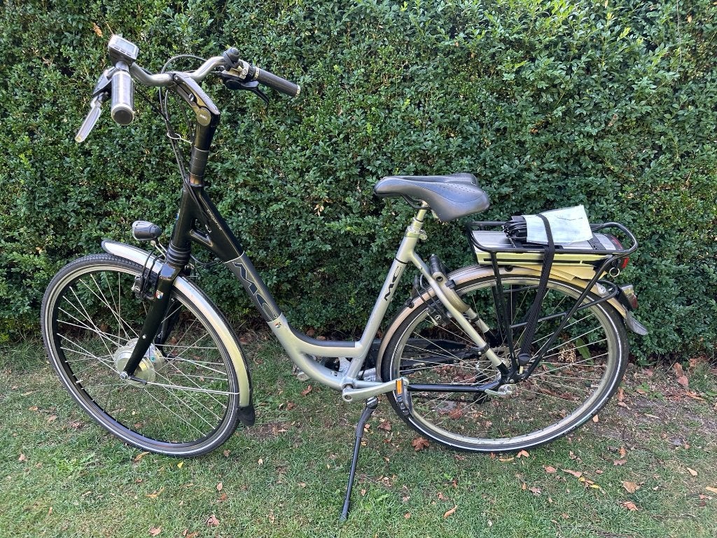 Mooie en goede Multi cycle E-Bike met lage instap, Zo goed als nieuw, 51 tot 55 cm, 30 tot 50 km per accu, Ophalen